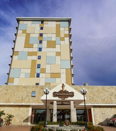 Pamulinawen Hotel Laoag Extérieur photo